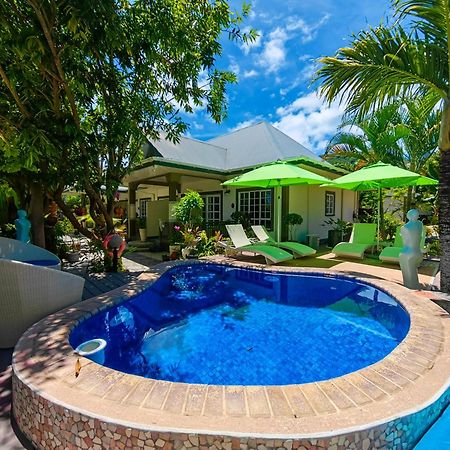 Maison Charme De L'Ile ลาดิก ภายนอก รูปภาพ