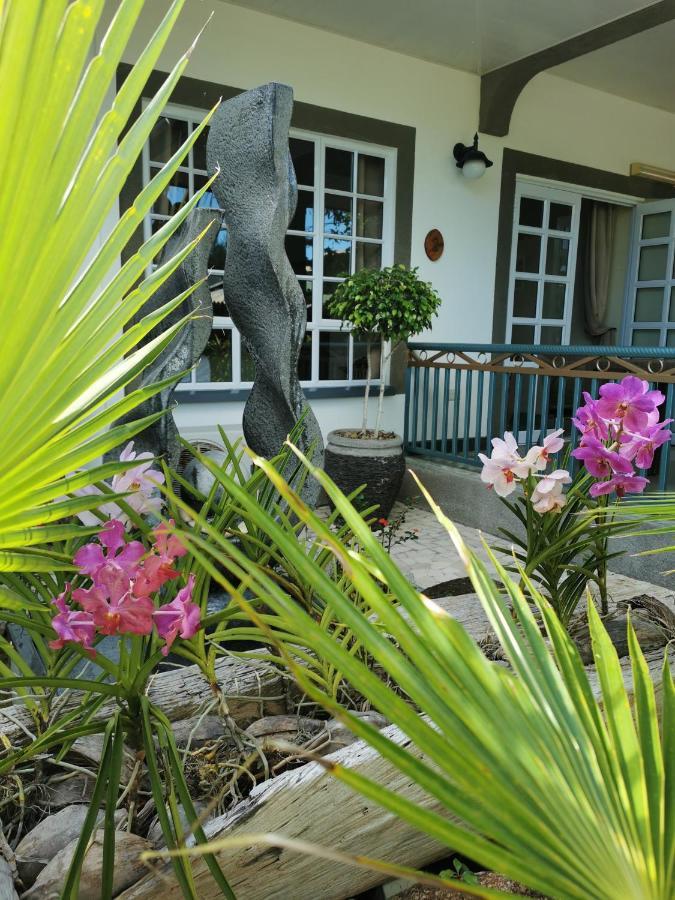 Maison Charme De L'Ile ลาดิก ภายนอก รูปภาพ