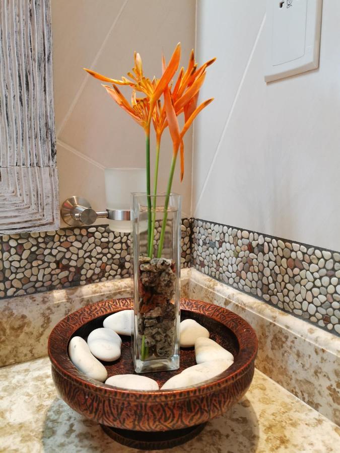 Maison Charme De L'Ile ลาดิก ภายนอก รูปภาพ