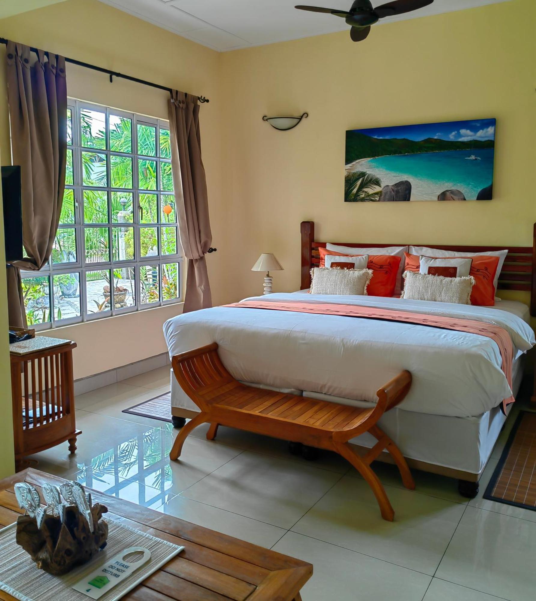 Maison Charme De L'Ile ลาดิก ภายนอก รูปภาพ
