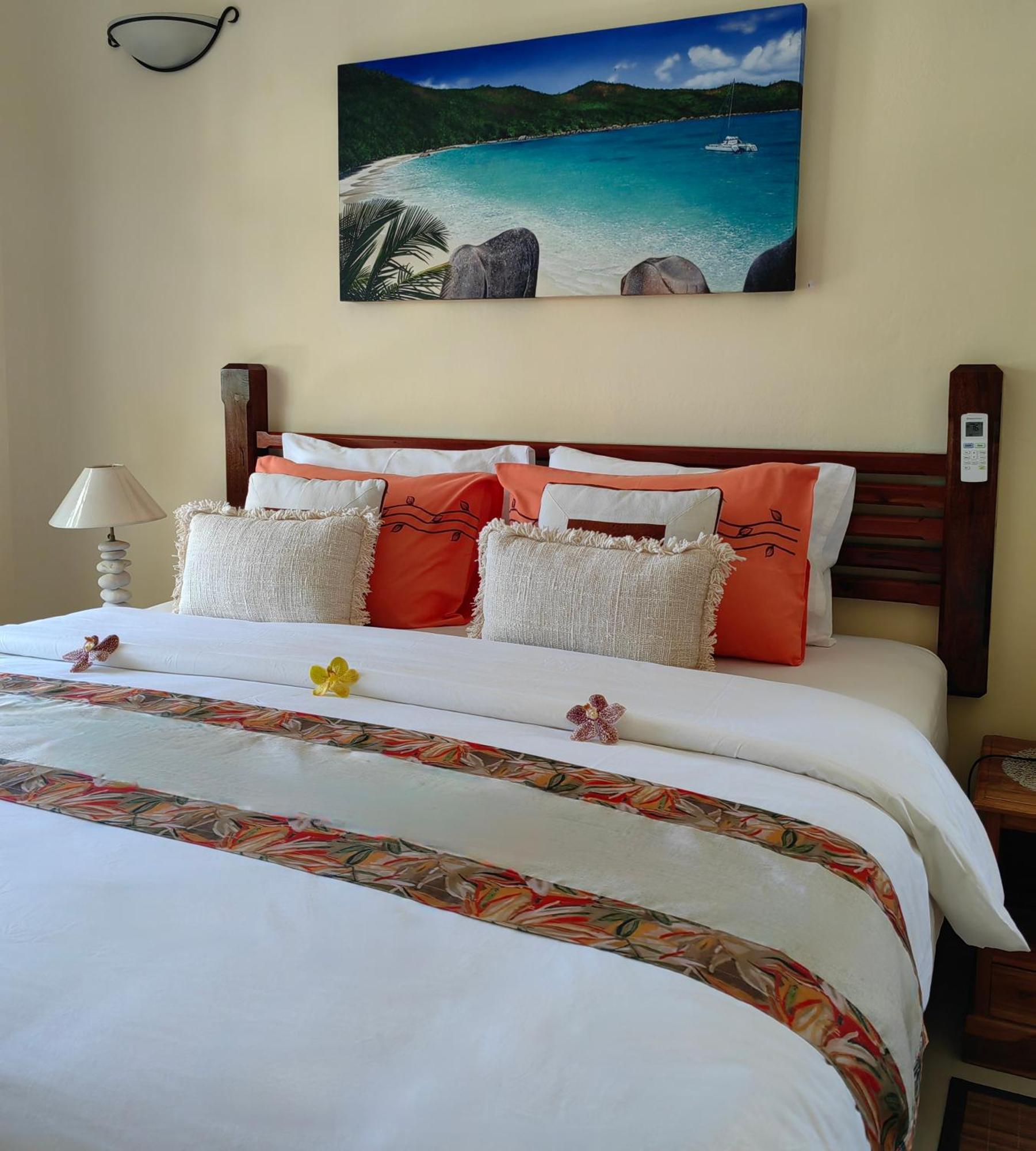 Maison Charme De L'Ile ลาดิก ภายนอก รูปภาพ