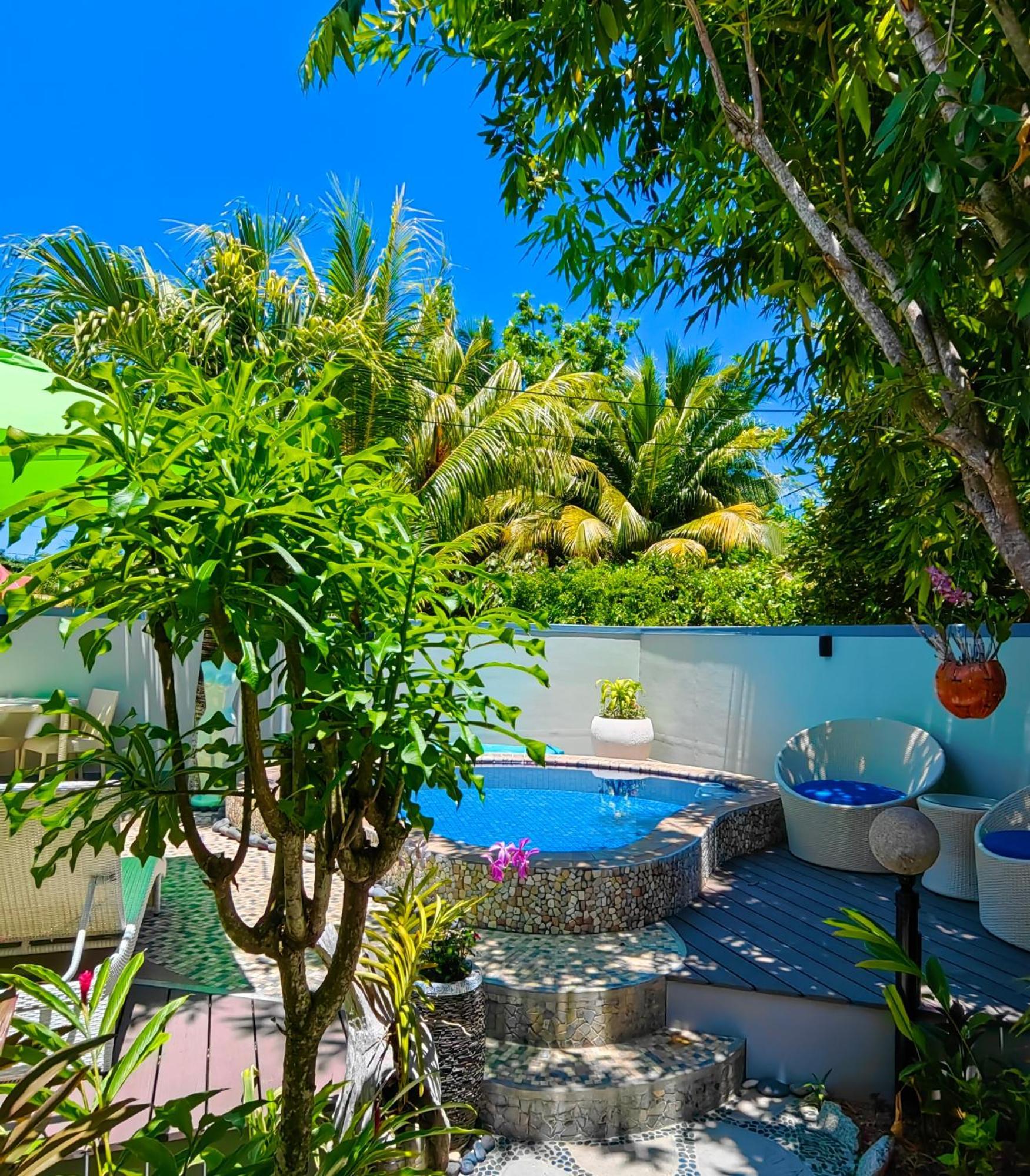 Maison Charme De L'Ile ลาดิก ภายนอก รูปภาพ