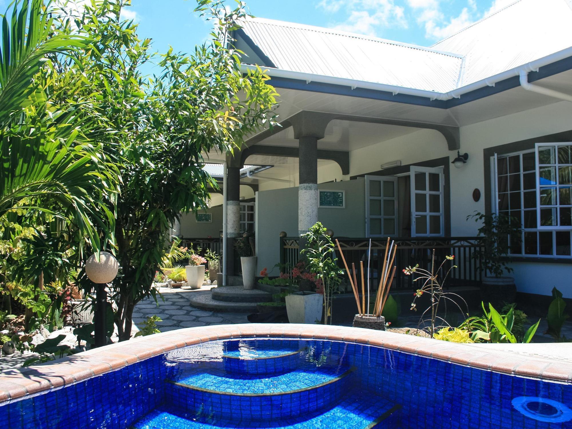 Maison Charme De L'Ile ลาดิก ภายนอก รูปภาพ
